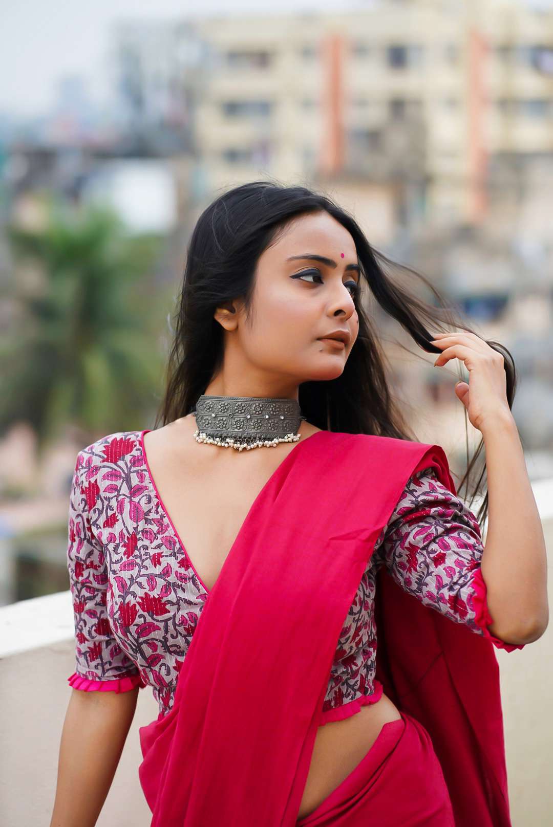 Deep neck - Reena shah saree blouse style | Facebook