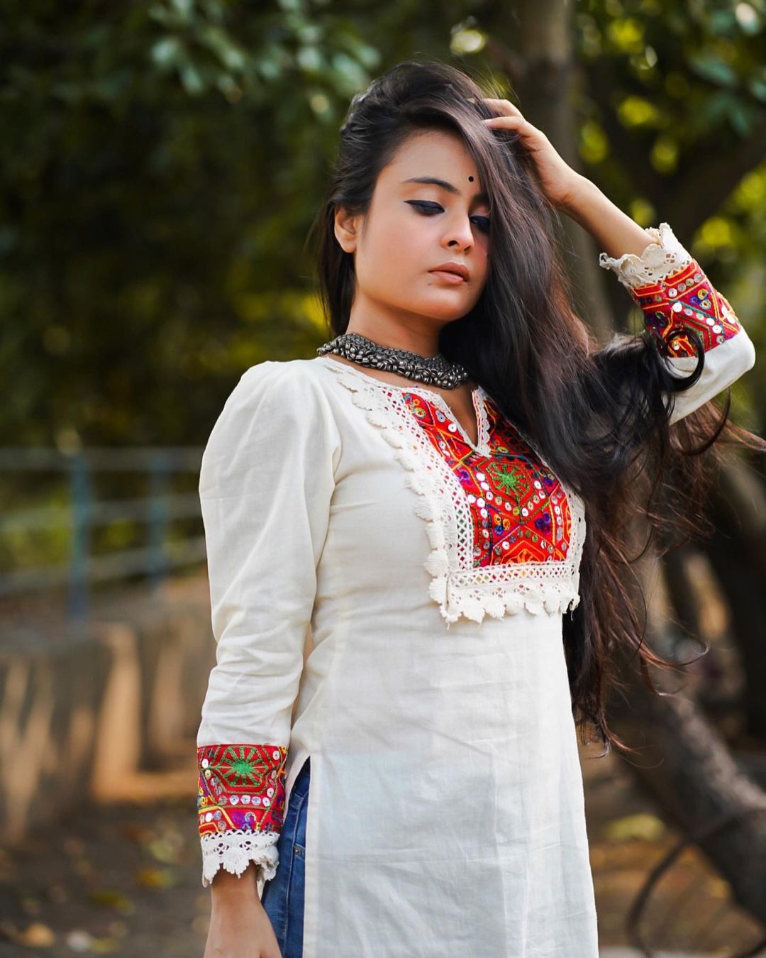 white kurti image