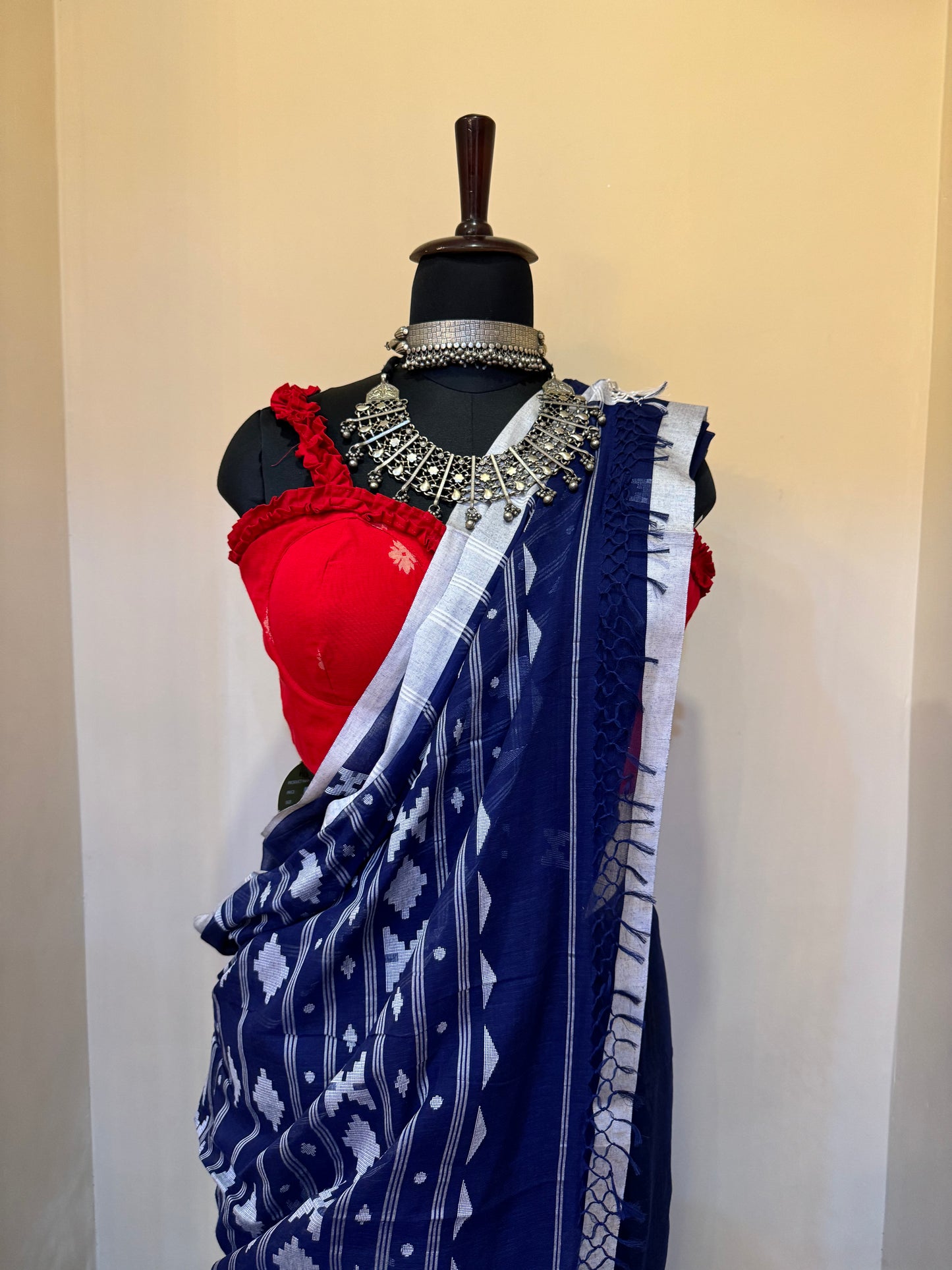 Moonlight Handwoven Jamdani Saree