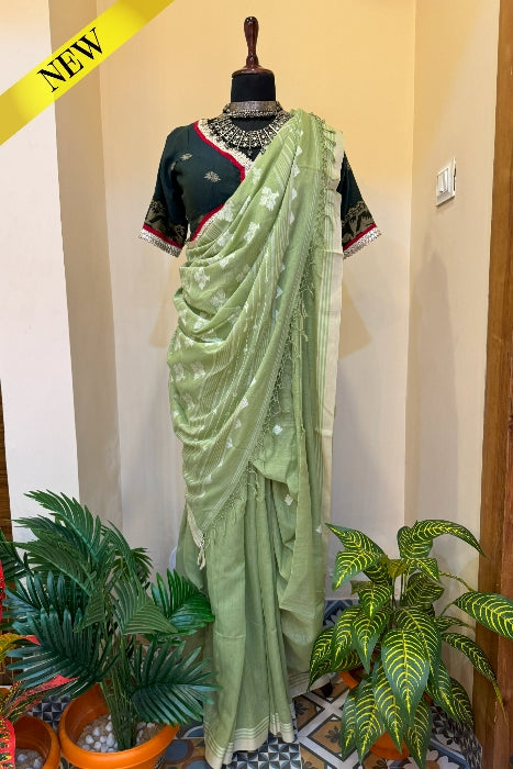 Grass The Ultimate Beauty Handwoven Jamdani Saree