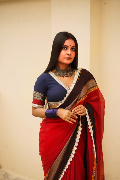 red handloom saree image