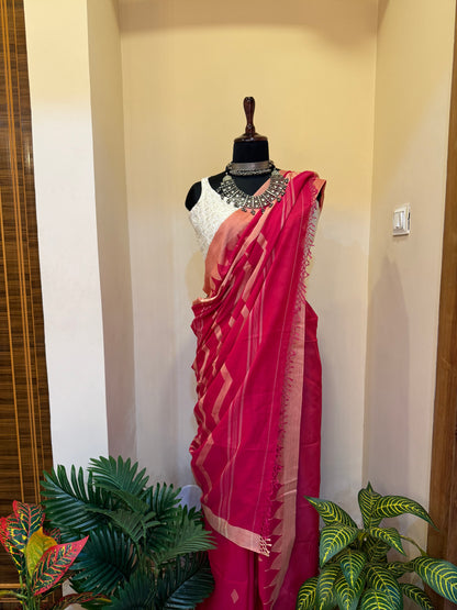 Pink The Lotus Handwoven Jamdani Saree