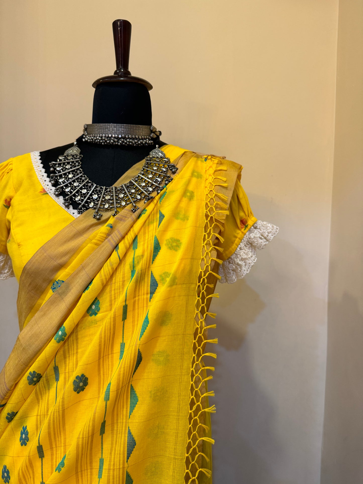 Yellow Dailylily Handwoven Jamdani Cotton Saree