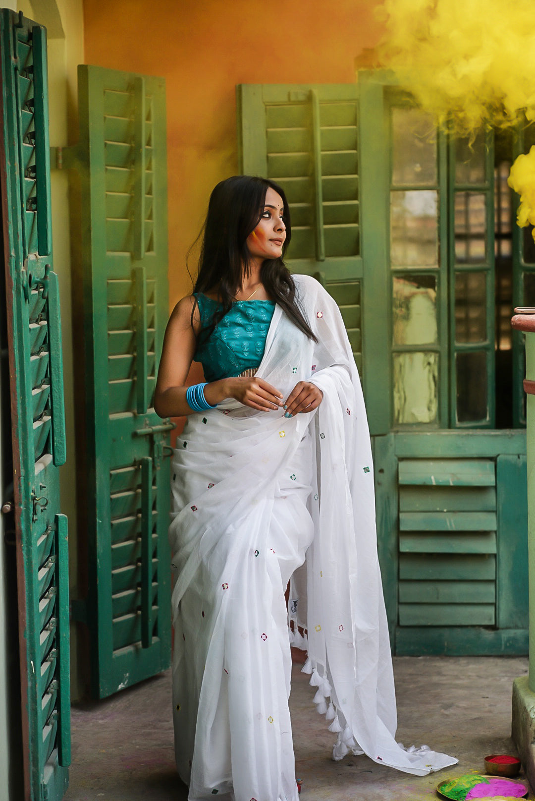 White Bee Handwoven Cotton Saree