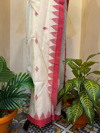 PUJOR SAREE Handwoven Jamdani