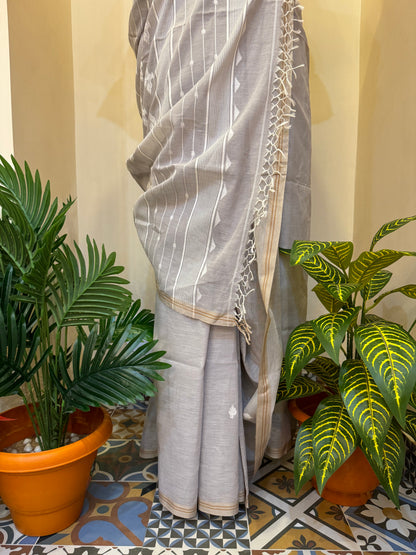 Chand Handwoven Jamdani Saree